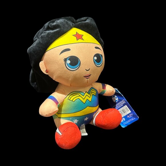 DC Comics Justice League Wonder Woman 6" Plush Super Hero Gradient Collection - Picture 4 of 4